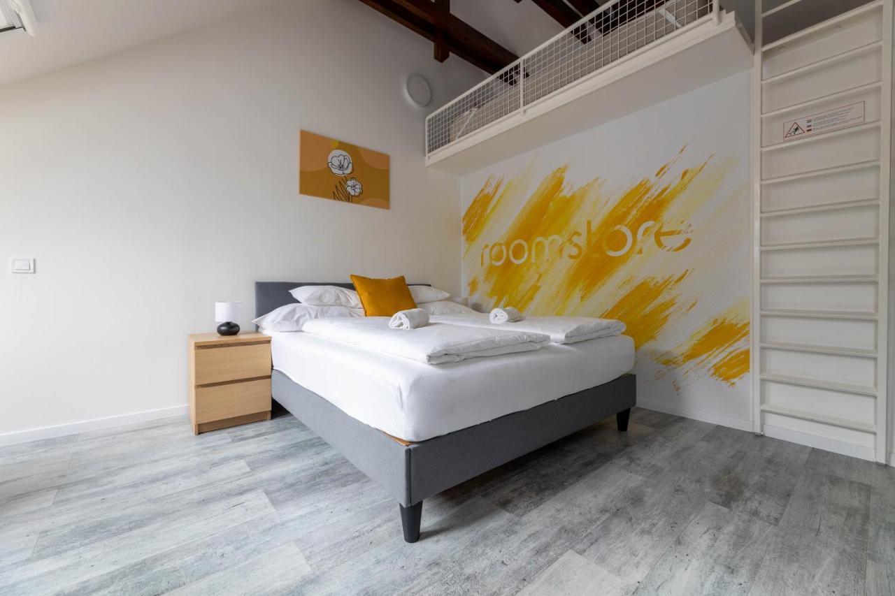 Roomstore Studio Apartments Erlau Exterior foto